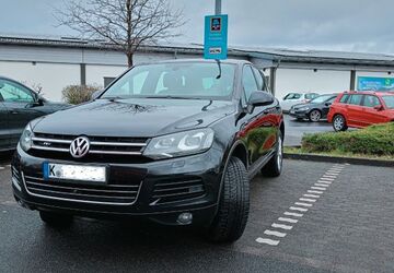 VW Touareg 298.556 km 12.700 &euro; Köln 50968