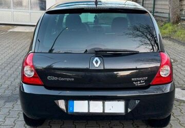 Renault Clio 89.500 km 2.500 &euro; Köln 51105