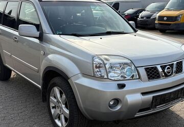 Nissan X-Trail 198.420 km 3.950 &euro; Bornheim 53332