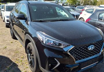 Hyundai TUCSON 100.000 km 18.950 &euro; Wesseling 50389