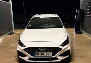 Hyundai i30 23.000 km 24.100 &euro; Niederzier 52382