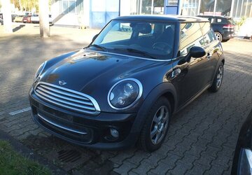 Mini Cooper BAKER STREET XENON KLIMAAUTOM SITZHEIZUNG 114.143 km 8.898 &euro; Köln 50858