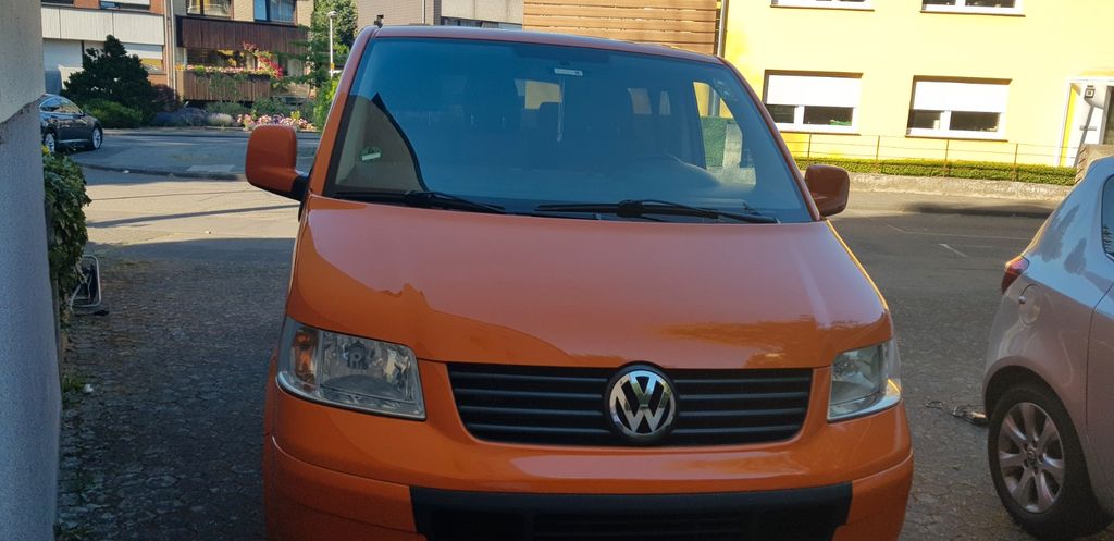 VW T5 Transporter 326.000 km 7.990 &euro; Brühl 50321