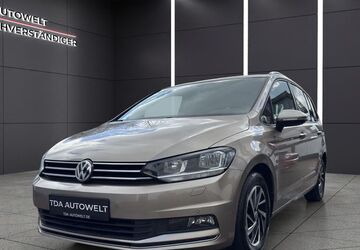 VW Touran 142.000 km 15.499 &euro; Kerpen 50169
