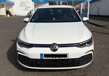 VW Golf 137.000 km 17.200 &euro; Köln 51107
