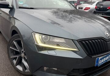 Skoda Superb 233.250 km 15.250 &euro; Köln 50933