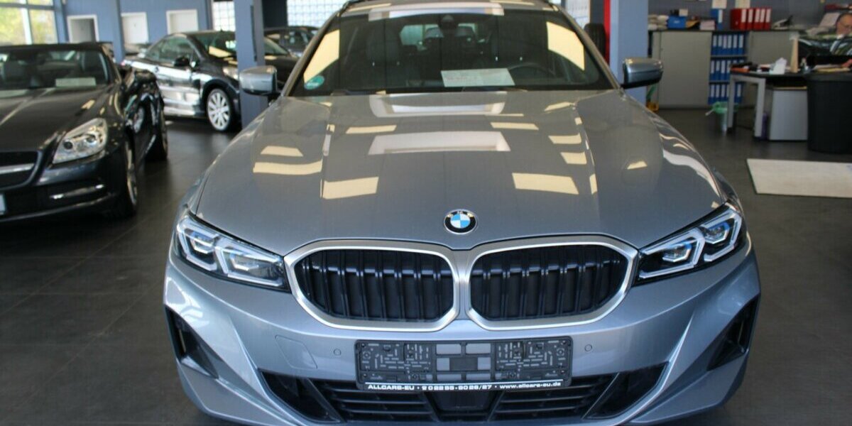 BMW 320 320d Touring Aut. - 1.HAND - 87.460 km 26.980 &euro; Euskirchen 53881