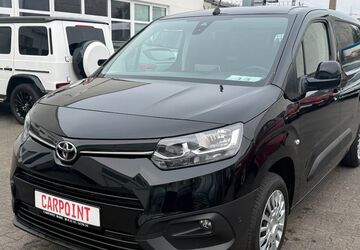 Toyota Proace City 74.000 km 16.950 &euro; Brühl 50321