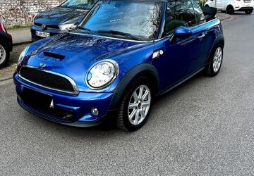 Mini Cooper SD Cabrio 107.500 km 10.200 &euro; Köln 50668