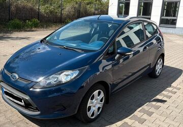 Ford Fiesta 153.000 km 2.500 &euro; Köln 51105