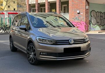 VW Touran 178.000 km 12.500 &euro; Köln 50678