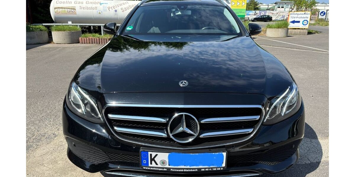Mercedes-Benz E 300 182.000 km 18.999 &euro; Köln 50968