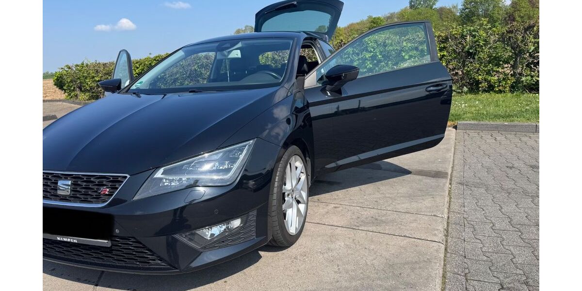 Seat Leon 156.000 km 9.499 &euro; Leverkusen 51371