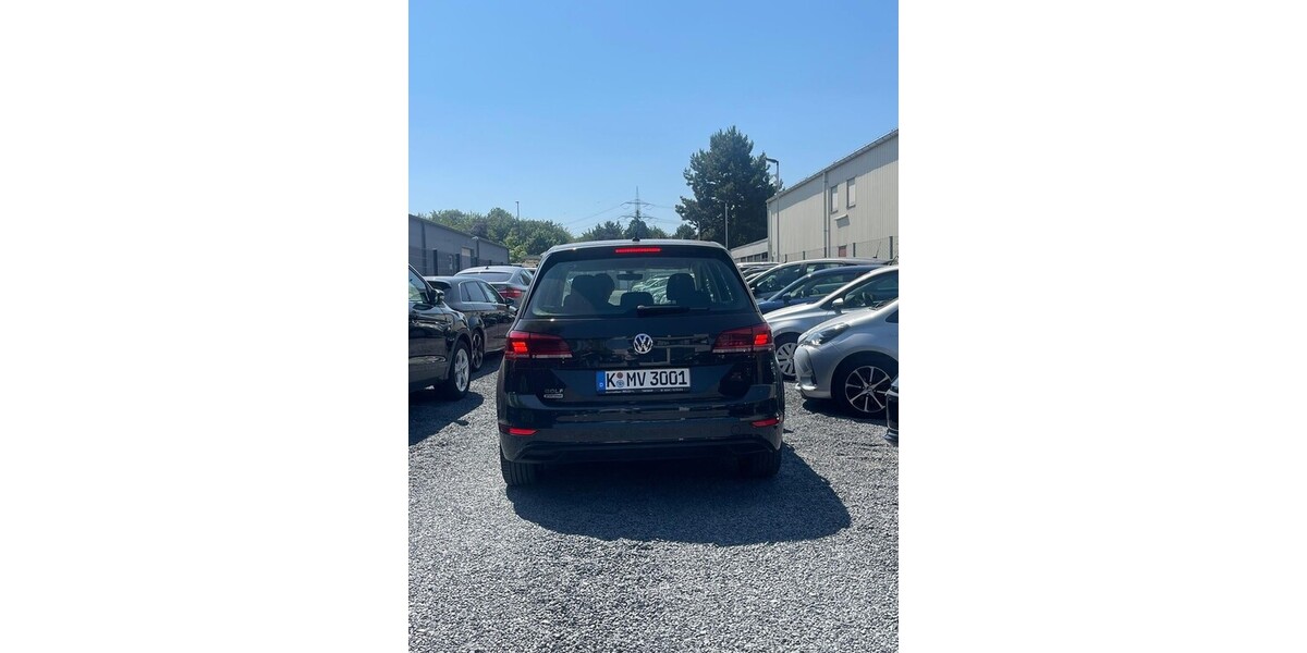 VW Golf Sportsvan 184.235 km 10.500 &euro; Köln 50667