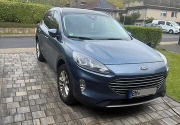 Ford Kuga 58.000 km 26.400 &euro; Kerpen 50169