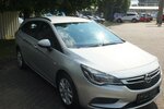 Opel Astra EDITION NAVI KLIMA TEMPOMAT BLUETOOTH 99.125 km 8.908 &euro; Köln 50858