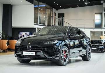 Lamborghini Urus 5.812 km 257.980 &euro; Köln 51147