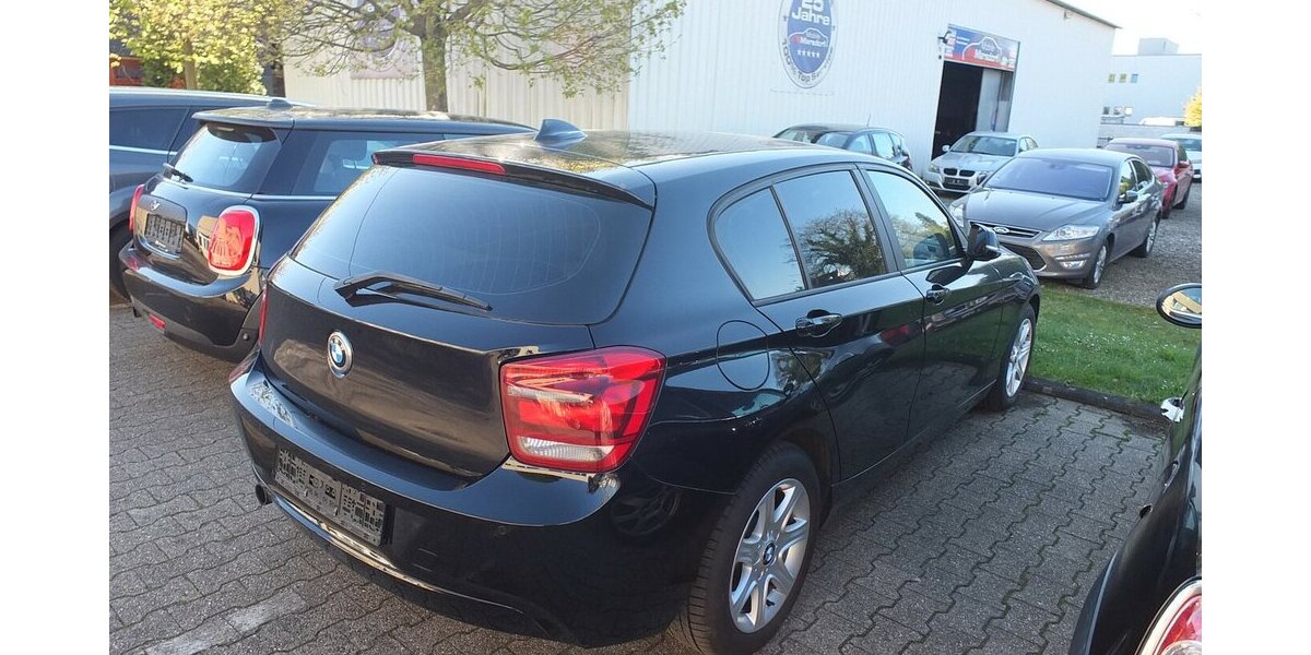 BMW 116i NAVIGATION PDC 17 Zoll LMF KLIMAANLAGE 118.985 km 9.598 &euro; Köln 50858