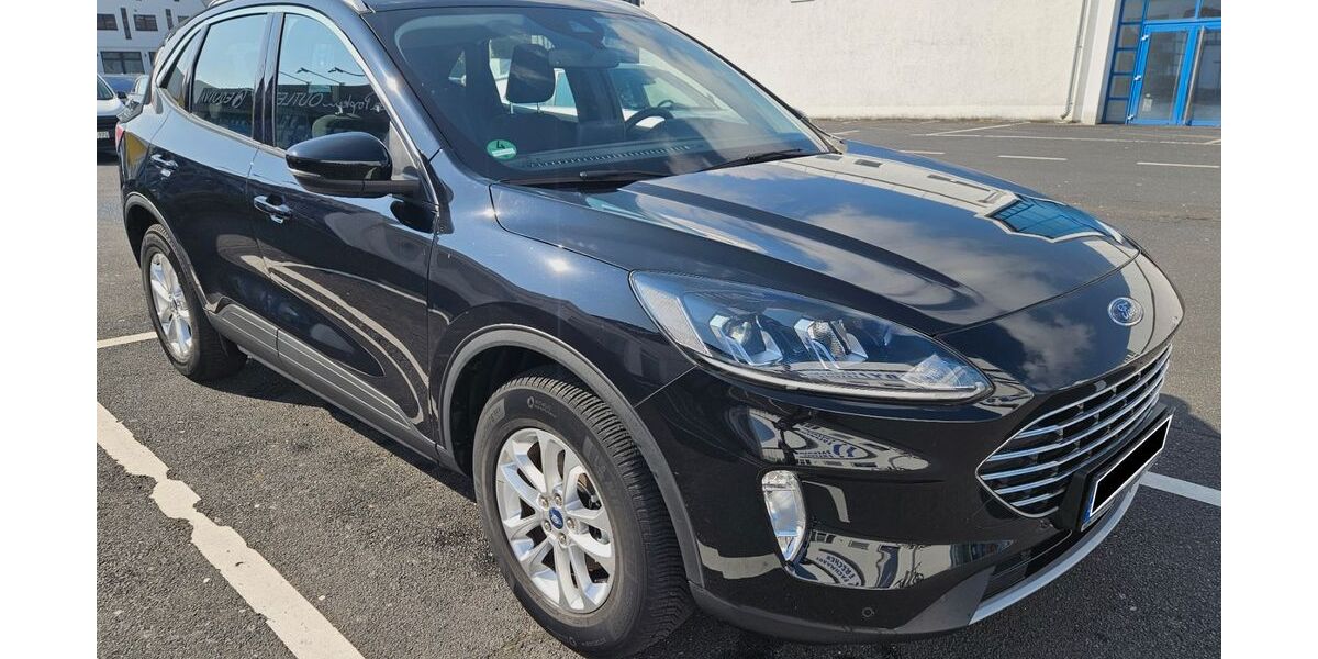 Ford Kuga 26.150 km 20.980 &euro; Frechen 50226