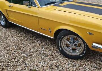 Ford Mustang 56.473 km 38.500 &euro; Titz 52445