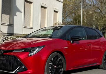 Toyota Corolla 26.000 km 23.700 &euro; Leverkusen 51379