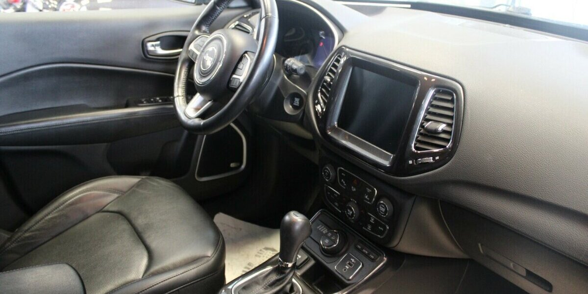 Jeep Compass 1.3 Plug-In Hybrid 4xe S 70.133 km 21.980 &euro; Euskirchen 53881