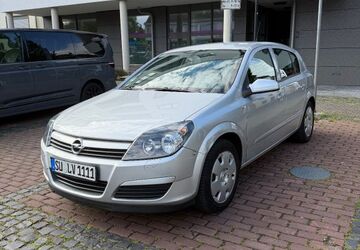 Opel Astra 71.820 km 3.333 &euro; Niederkassel 53859