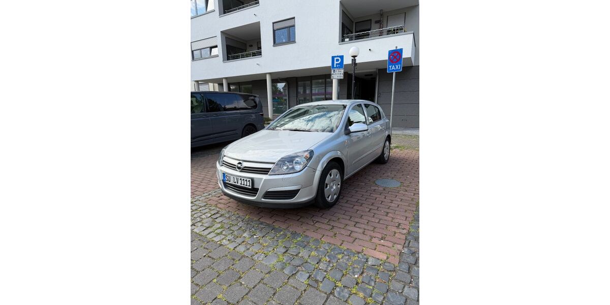 Opel Astra 71.820 km 3.333 &euro; Niederkassel 53859