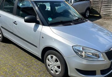Skoda Fabia 204.000 km 1.499 &euro; Köln 51069