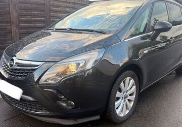 Opel Zafira Tourer 191.000 km 4.700 &euro; Euskirchen 53879