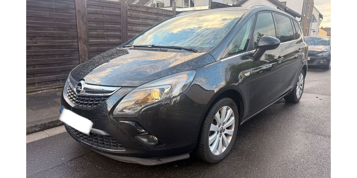 Opel Zafira Tourer 191.000 km 4.700 &euro; Euskirchen 53879