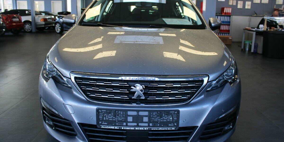 Peugeot 308 BlueHDi FAP 130 Allure Pack 57.711 km 14.980 &euro; Euskirchen 53881