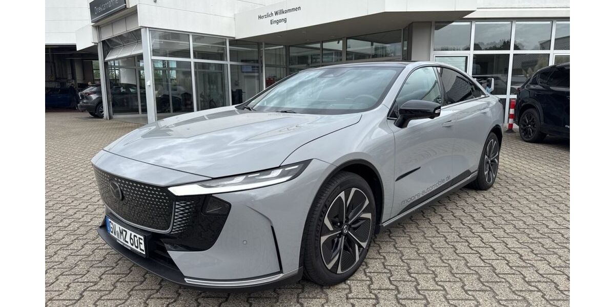 Mazda 6e 2.554 km 37.451 &euro; Grevenbroich 41515