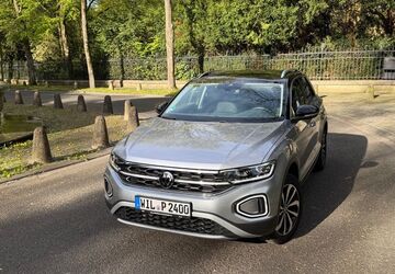 VW T-Roc 32.000 km 23.500 &euro; Overath 51491