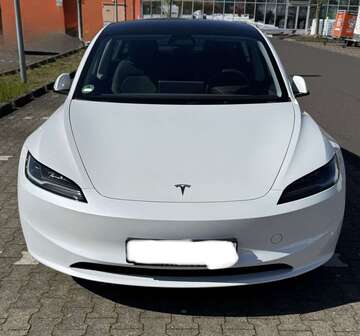 Gebrauchte Tesla Model 3