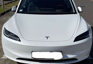 Tesla Model 3 42.600 km 32.000 &euro; Kerpen, Kolpingstadt 50171