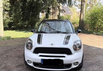 Mini Countryman S (Cooper) 152.217 km 12.500 &euro; Bornheim 53332