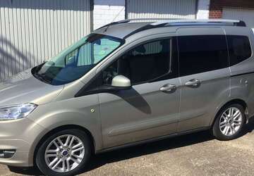 Ford Tourneo Courier 55.000 km 9.750 &euro; Merzenich 52399
