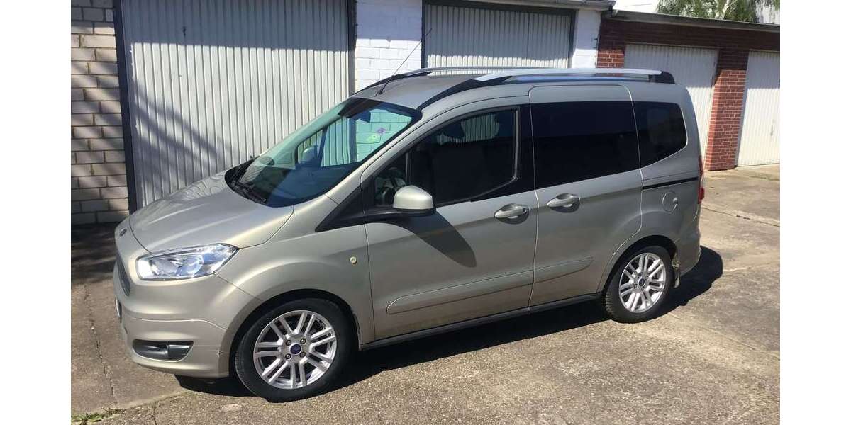 Ford Tourneo Courier 55.000 km 9.750 &euro; Merzenich 52399