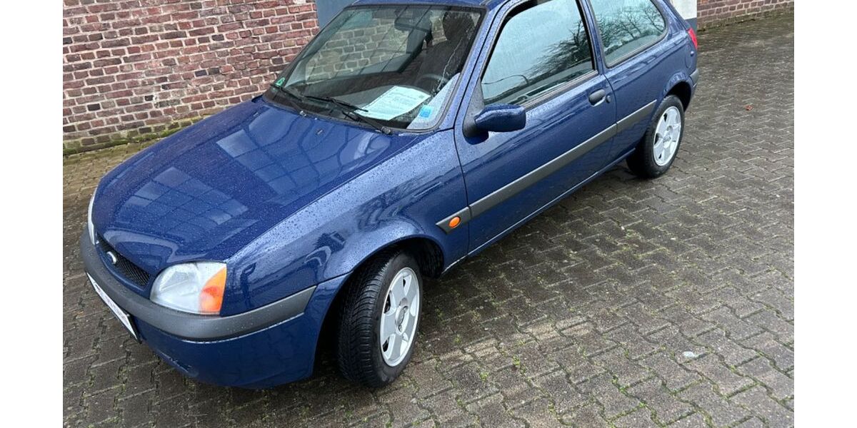 Ford Fiesta 27.850 km 2.999 &euro; Köln 51069