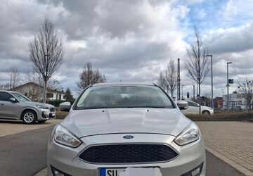 Ford Focus 122.000 km 6.950 &euro; Swisttal 53913