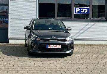 Kia Rio 78.000 km 10.900 &euro; Düren 52351