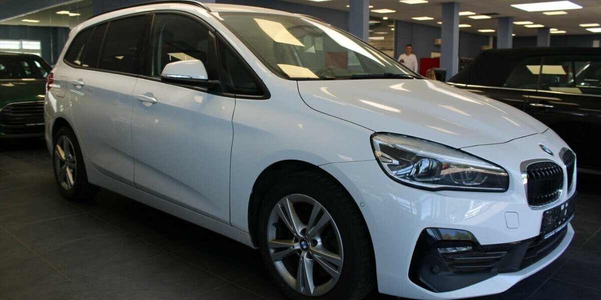 BMW 218 Gran Tourer Aut. Sport Line - Navi - LED - Kam 69.998 km 22.980 &euro; Euskirchen 53881
