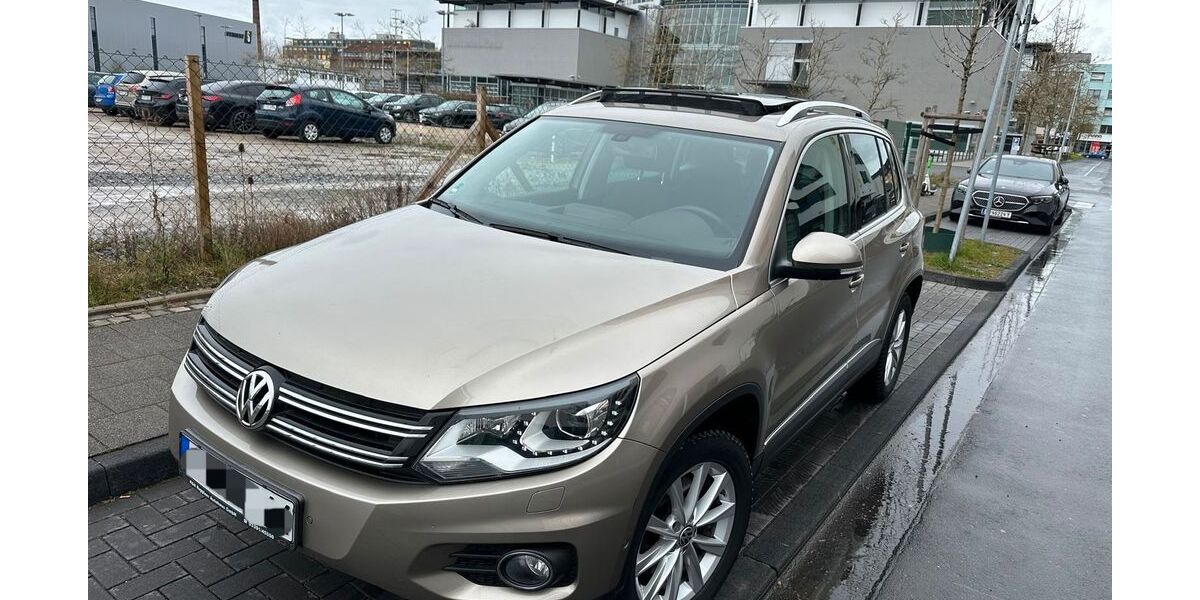 VW Tiguan 120.000 km 9.950 &euro; köln 50739