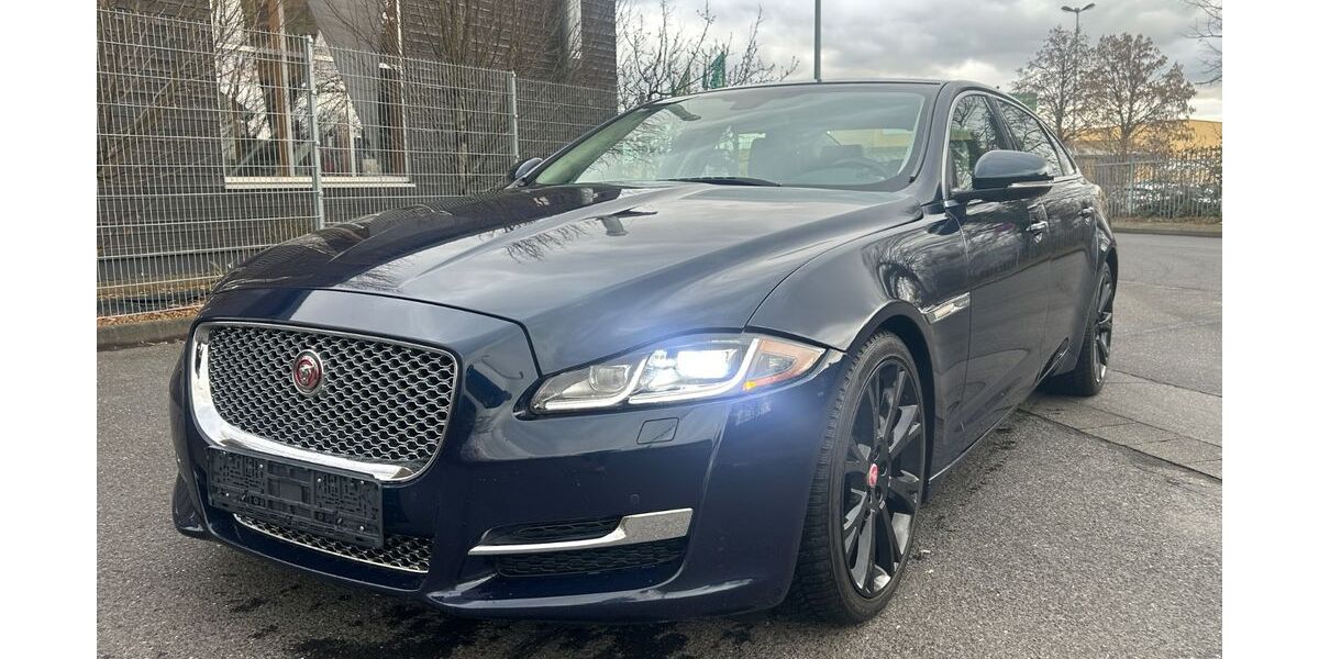 Jaguar XJ 94.800 km 8.800 &euro; Düren 52355