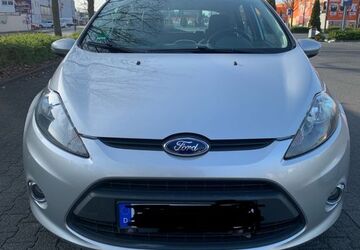 Ford Fiesta 242.000 km 3.200 &euro; Köln 50939