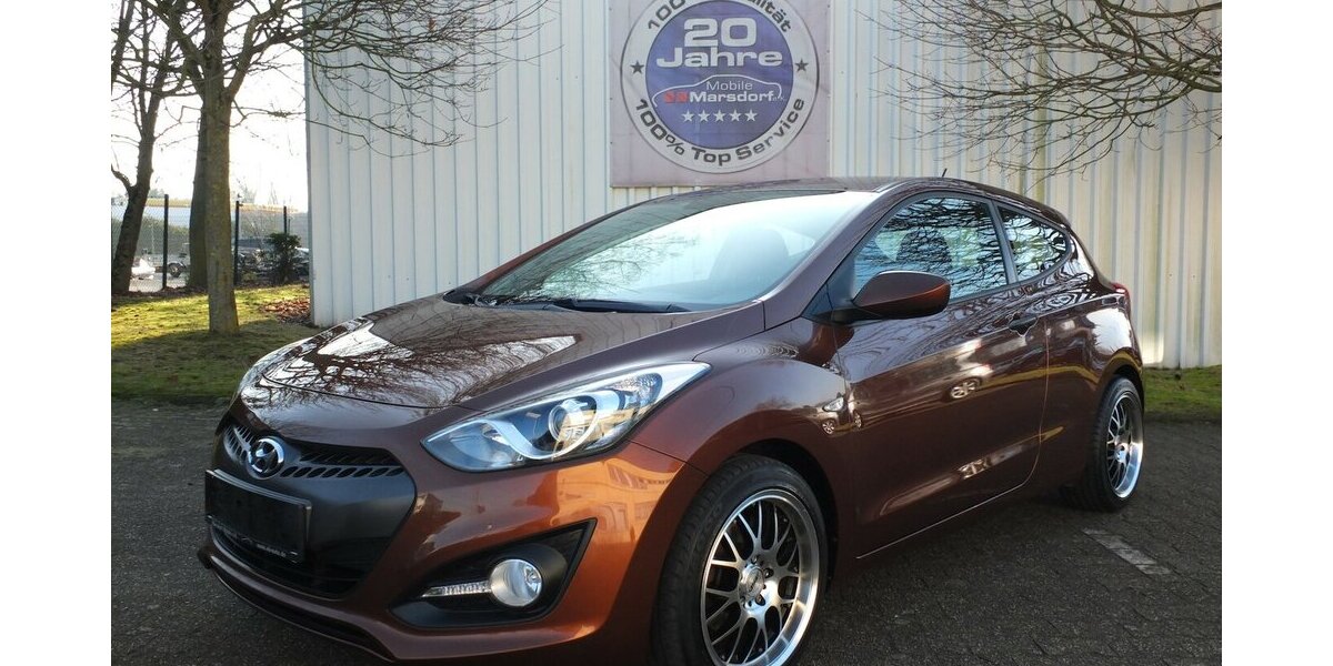 Hyundai i30 KLIMAAUTOMATIK SPORT LMF/BREITREIFEN 117.877 km 6.798 &euro; Köln 50858