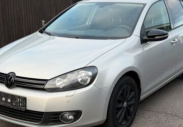 VW Golf 195.000 km 2.899 &euro; Köln 50933