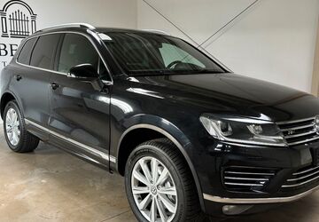 VW Touareg 284.000 km 14.970 &euro; Düren 52349