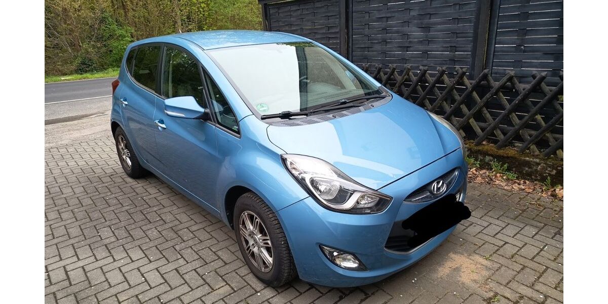 Hyundai ix20 101.000 km 6.900 &euro; Köln 51069
